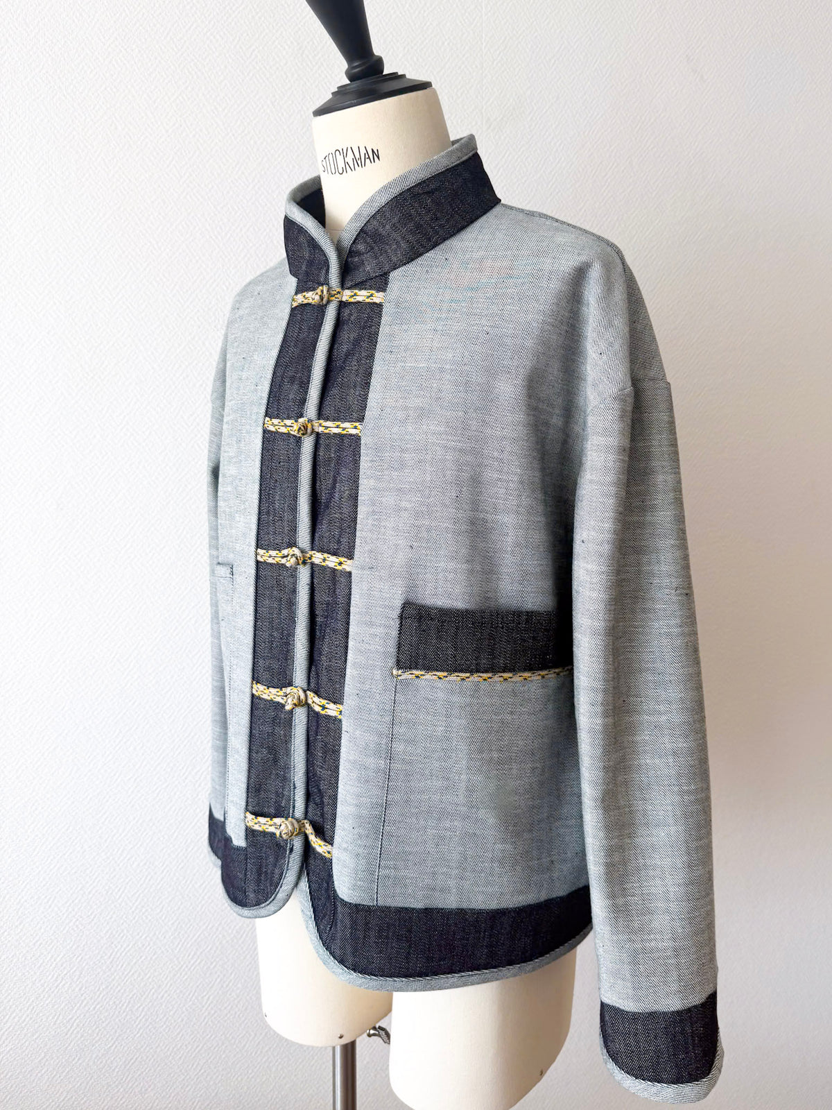 Veste en jean à boutons chinois - Bleu de Chine