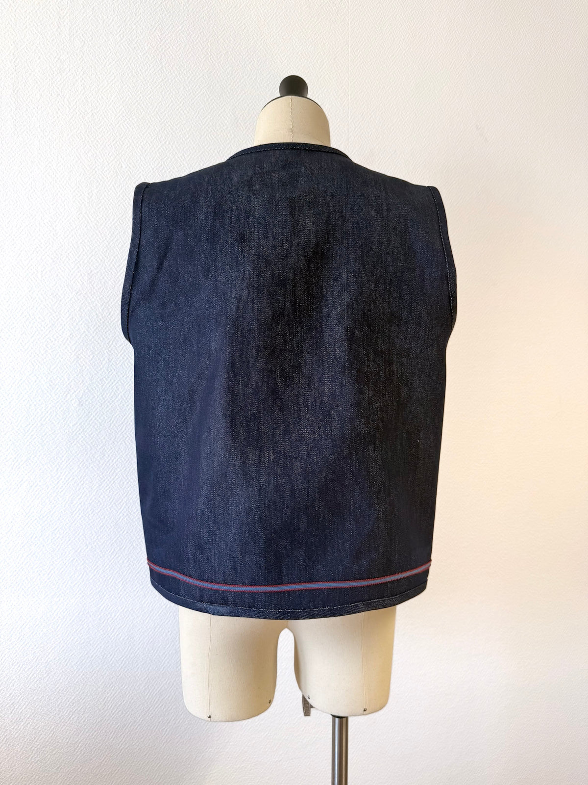 Embroidered sleeveless jacket - Blue denim and blue embroidery