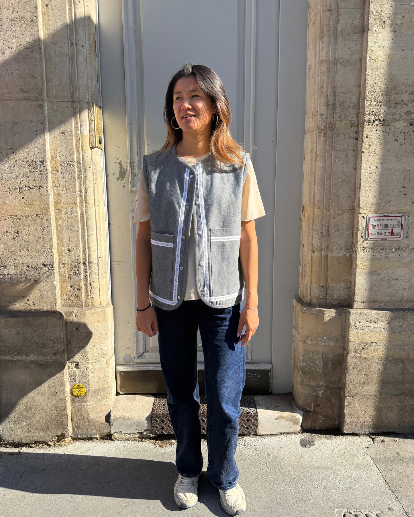 Embroidered sleeveless jacket - Grey denim and white embroidery