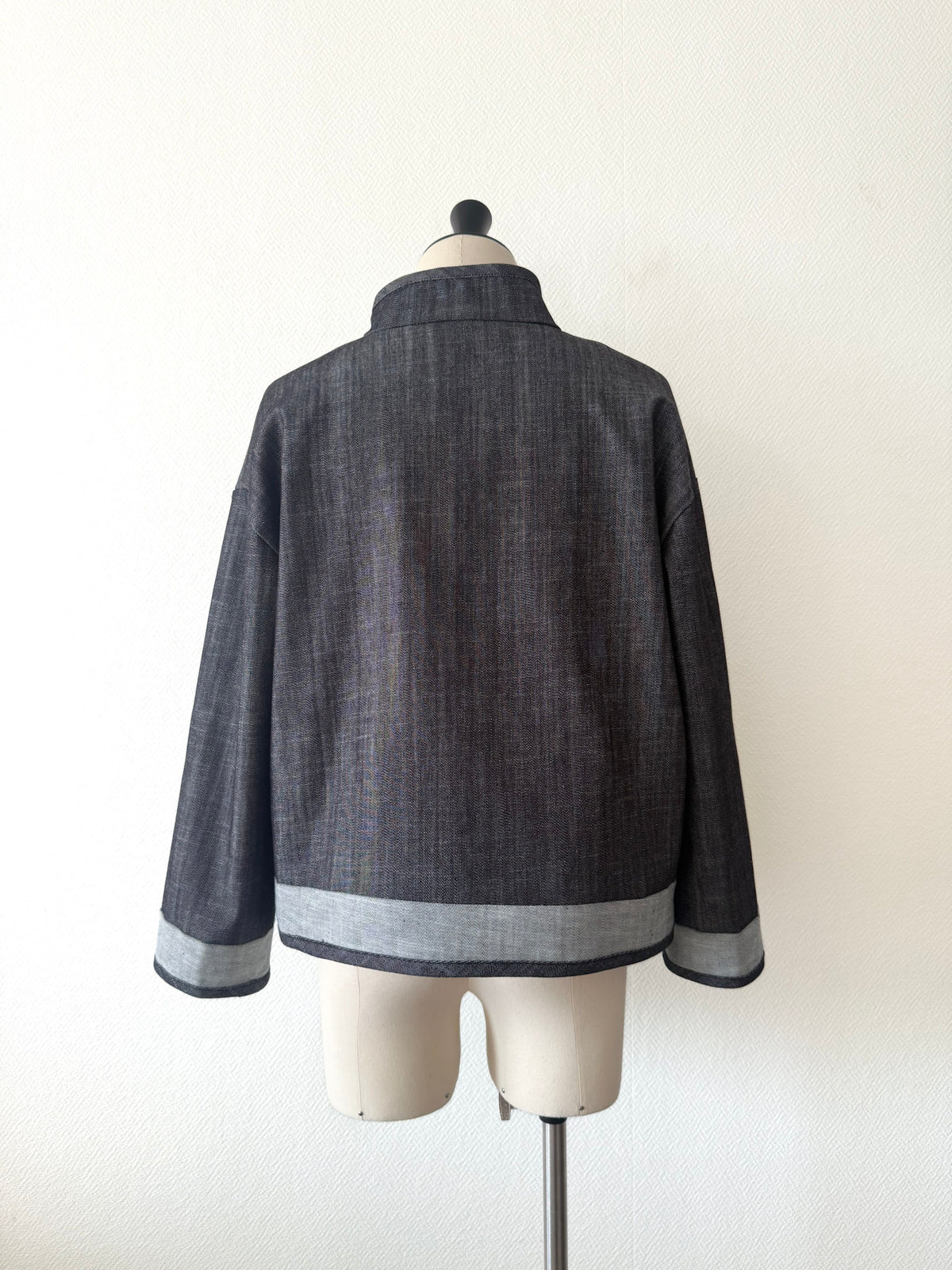 Denim jacket with Chinese knots - Dark grey