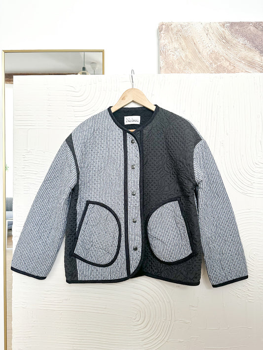 Veste matelassée en coton brodé gris & bleu