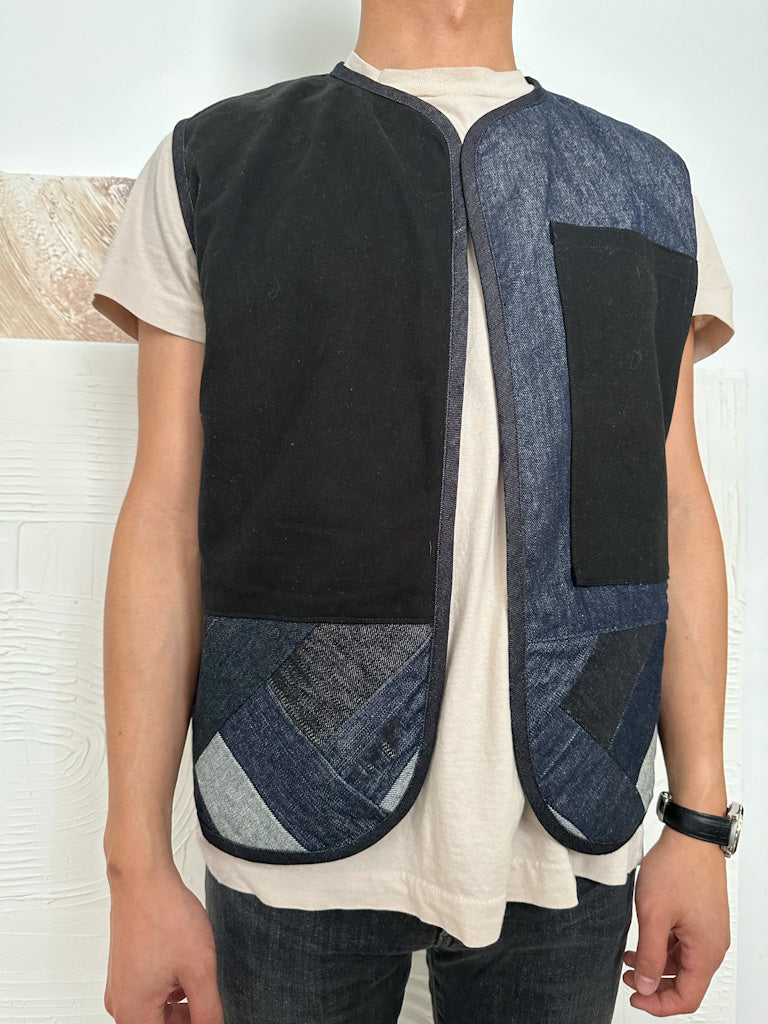 Veste-sans-manche-denim-patchwork-chevrons