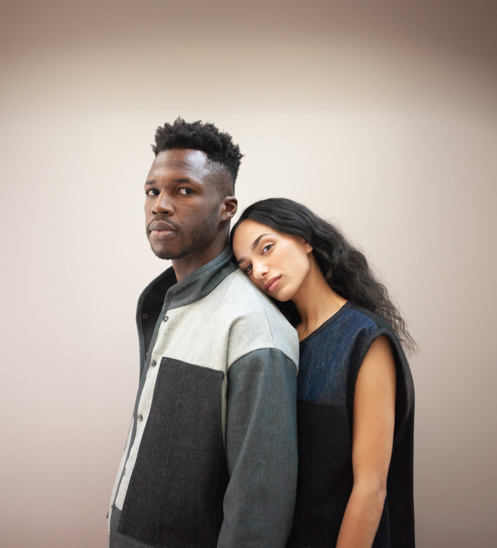 veste unisexe porté par un homme